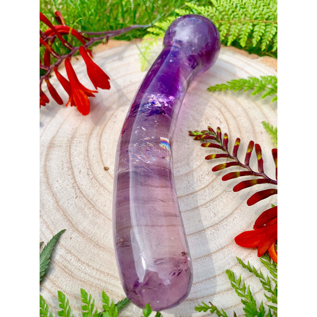 Curved Amethyst G-Spot Yoni Wand